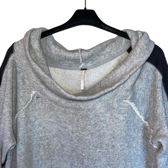 Free People Sweatshirt Cowl Neck Pullover Oversized Relax Fit - Picture 4 of 10